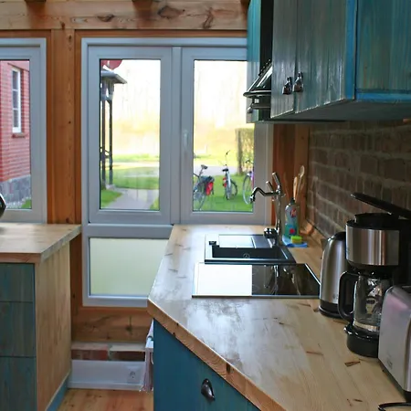 Angenehmes In Moenkebude, Cleaning Included *