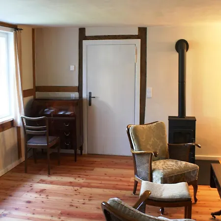 Angenehmes In Moenkebude, Cleaning Included *