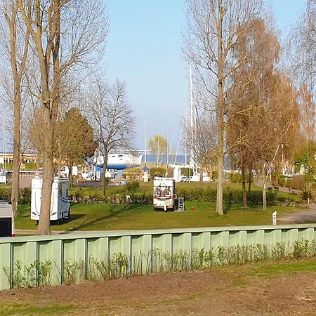Nyaraló Angenehmes In Moenkebude, Cleaning Included Mönkebude
