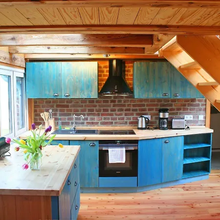 Angenehmes In Moenkebude, Cleaning Included Ferienhaus
