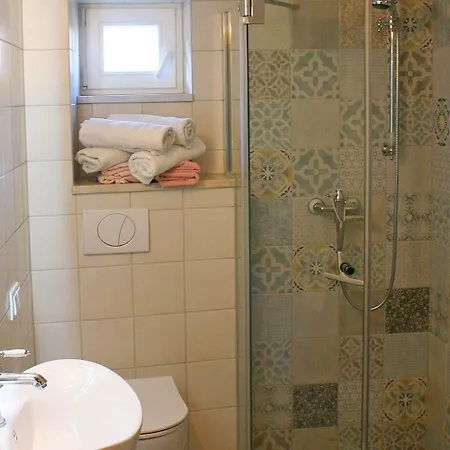 Angenehmes In Moenkebude, Cleaning Included Nyaraló *