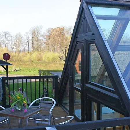 Angenehmes In Moenkebude, Cleaning Included Ferienhaus Mönkebude